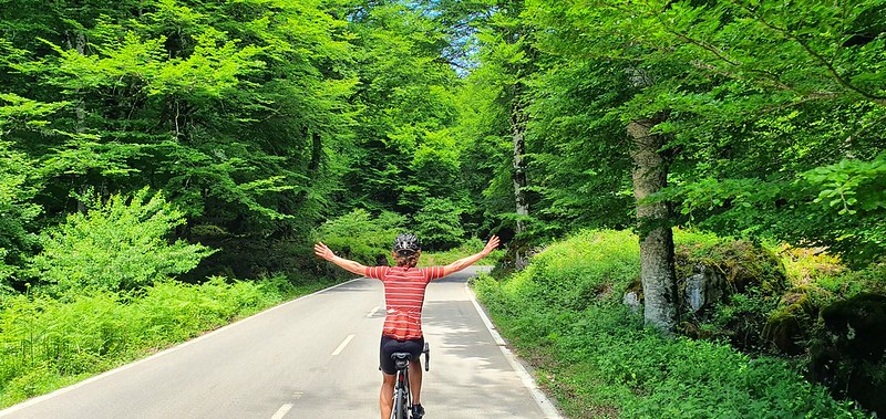 De Zegama a Urbasa en bicicleta de carretera