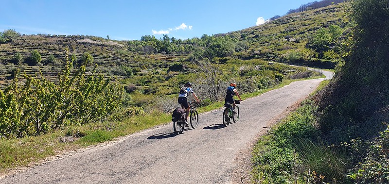 Plasencia – Cuacos de Juste con alforjas y mountain bike