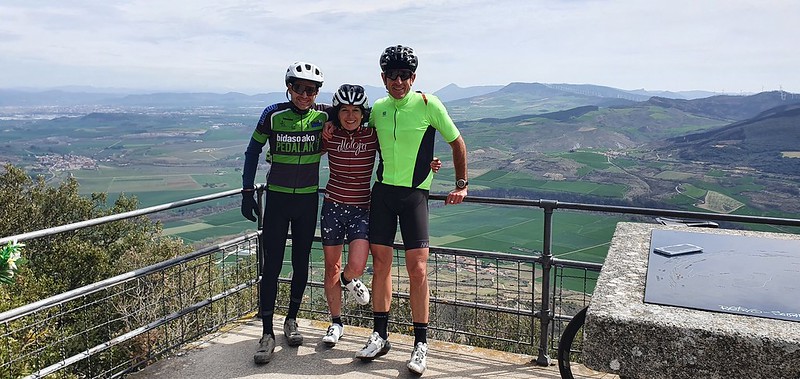 Fin de semana a Pamplona: Zea Mays, partido de pelota y bicicleta de carretera