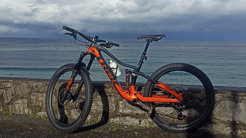 Bicicleta de montaña segunda mano doble suspensión a la venta: Trek Fuel EX 9.8 GX